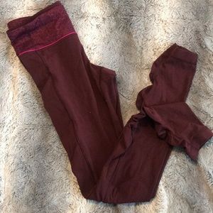 LULULEMON LEGGINGS- Dark Purple & Fuschia